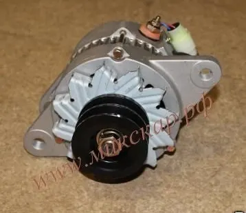 фото Генератор к экскаватору Hitachi, двигатель Isuzu 4HK1