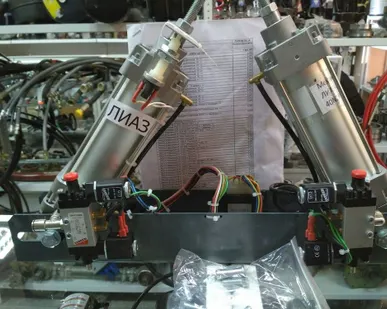 фото Пневмосистема лиаз 40N2R63/116T1B000 Camozzi