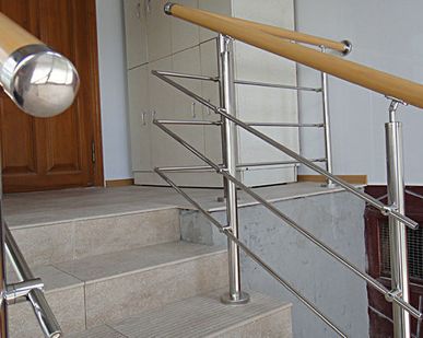 фото Перила из нержавейки