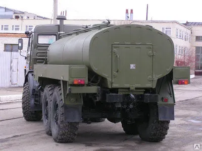 Фото №0 Автоцистерна АЦПТ-5,6 (мод. 567701) на шасси КАМАЗ 5350-42 (НЦС-50 (нерж),
в
