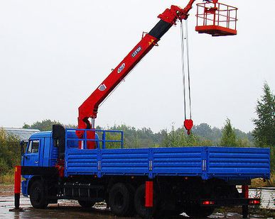 фото Манипулятор на базе Камаза + люлька 20м