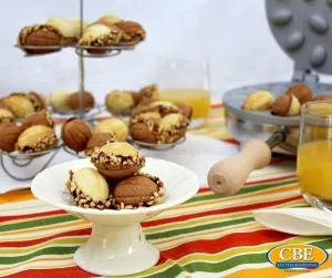 Фото №12 Электрическая вафельница CBE Elettrodomestici 8080200 электровафельница, форма скорлупы грецкого ореха, толщина 5.0 mm в Москве