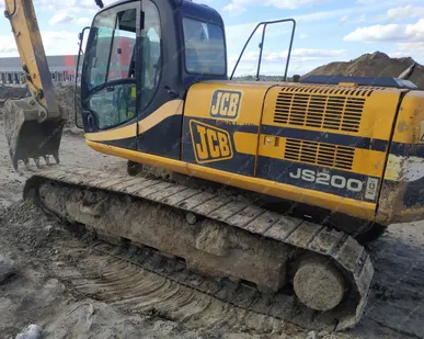 фото Аренда гусеничного экскаватора JCB JS 200LC, Новосибирск