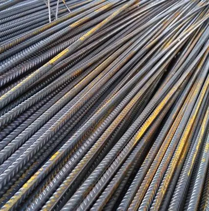 Фото №0 Арматура рифленая А500С ф25мм 11,7м