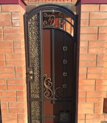 Фото №0 Кованые двери