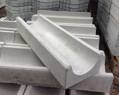 фото Водостоки бетонные
