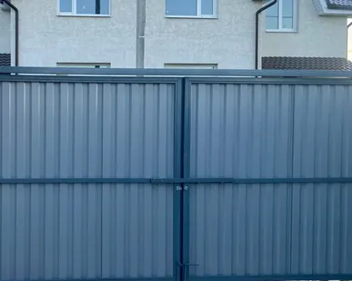 фото Распашные ворота