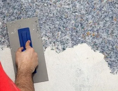 фото Нанесение жидких обоев