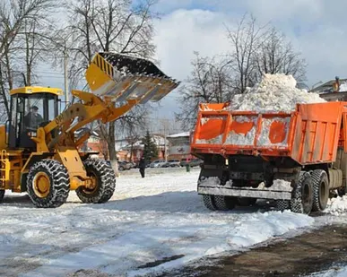 фото Уборка снега с утилизацией.