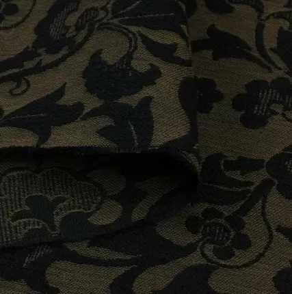 Фото №0 Жаккард Италия Состав: хлопок 55 %, п/э 30 %, шерсть 15 % Плотность ≈190 г/м² Ширина 144 см