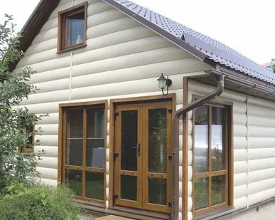 фото Монтаж винилового сайдинга