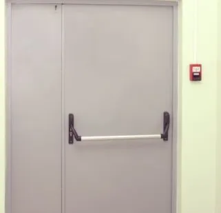 фото Двупольные противопожарные двери