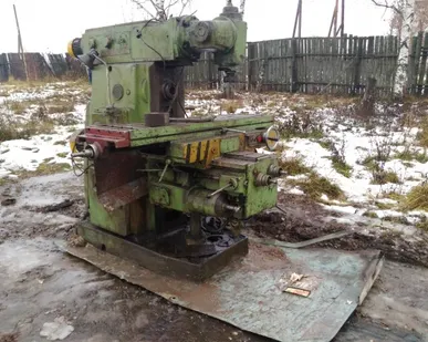 фото станок фрезерный универсальный 6р83ш Б/У в Нижнем Новгороде