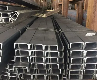 фото Швеллер стальной гнутый равнополочный 100x50x50x4 мм 09Г2С ГОСТ 8278-83