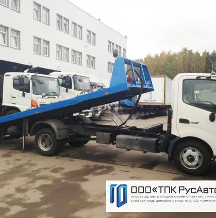 Фото №0 Hino 300 со сдвижной эвакуаторной платформой