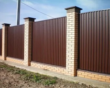 фото Забор из профнастила