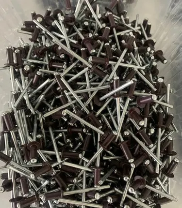 Фото №0 Вытяжные цветные заклепки