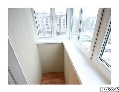 фото Отделка балконов современными и экологичными материалами