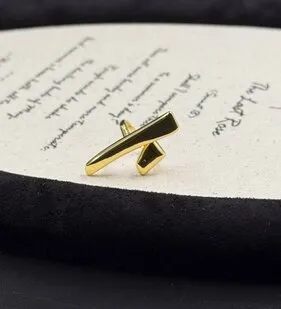 фото Кольцо "Две линии" золотистое 15 размера