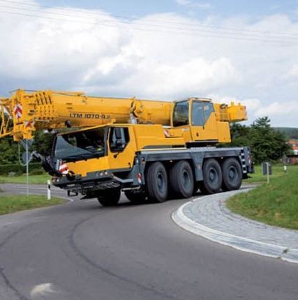 Фото №0 Аренда крана 70 тонн LIEBHERR