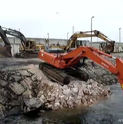 Фото №0 Аренда экскаватора гусеничного услуги гусеничного экскаватора