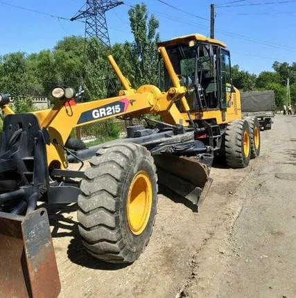 Фото №0 Аренда автогрейдера XCMG GR215 - 16 тонн