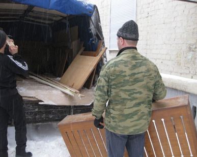 фото Вывоз мусора с грузчиками