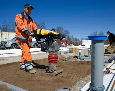 фото Трамбовки для грунта Dynapac LT 7000 в аренду