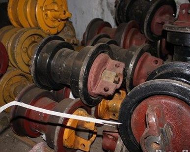 фото Каток опорный в ассортименте