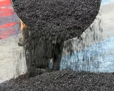 фото Горячий асфальт битумный