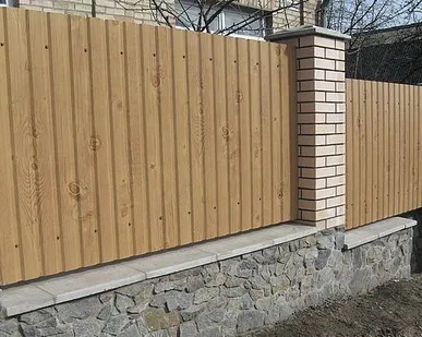 фото Металлический забор