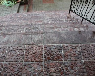 фото Проступи накладные железобетонные
