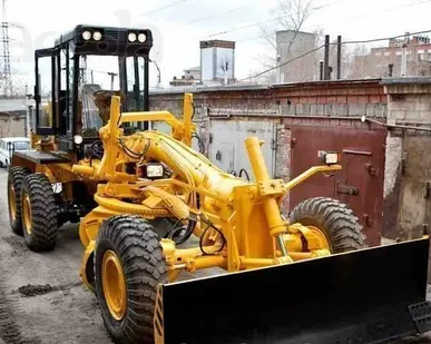 фото Аренда и услуги грейдера John Deere 670
