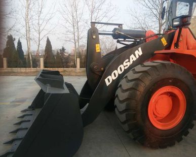фото Фронтальные погрузчики Doosan DL507-9c ковш 4 куб.м. новый