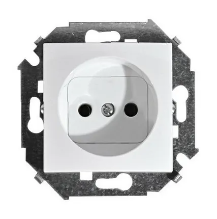Фото №0 Механизм розетки 1-м simon 15 б/з белый