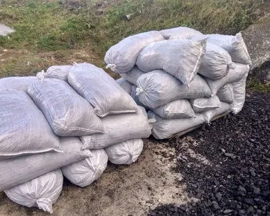 фото Уголь каменный в мешках на самовывоз