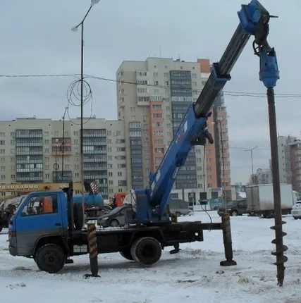 Фото №0 Закручивание винтовых свай