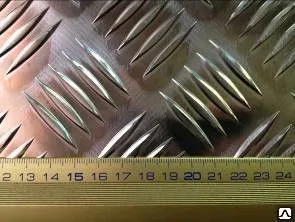 фото Лист алюминиевый AMr 1,5 х 300 х 1200 рифлёный