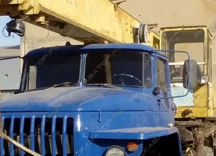 Фото №0 Аренда автокрана (автомобильного крана) Ивановец КС-35714, Орск