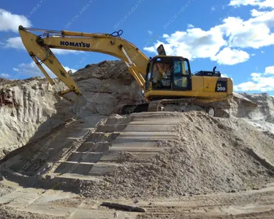 фото Аренда гусеничного экскаватора Komatsu PC300-8, Новый Уренгой