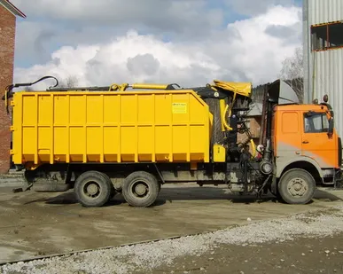 фото Услуги Ломовоза 38 м.куб