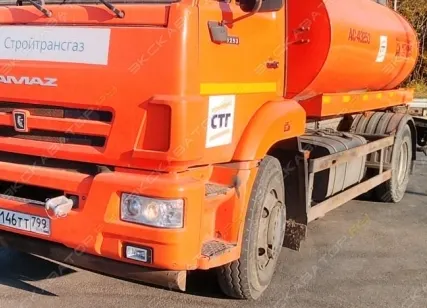 Фото №2 Аренда гудронатора (автогудронатора) Регион 45 АС 43253, Москва