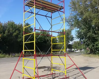 фото Вышка-тура (максимальная высота 21 м)