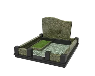 фото Гранитный памятник 1.8х2 м.