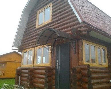 фото Козырек над крыльцом
