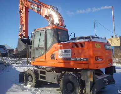 фото Колесный Экскаватор Doosan (Дусан) DX 190 W на пневмоходу объём 1 м3