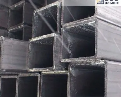 фото Труба нержавеющая профильная 35х35х1,5 мм AISI 430 шлифованная