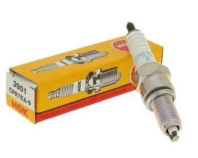 фото Свеча зажигания для квадроцикла NGK 3901 CPR7EA-9
