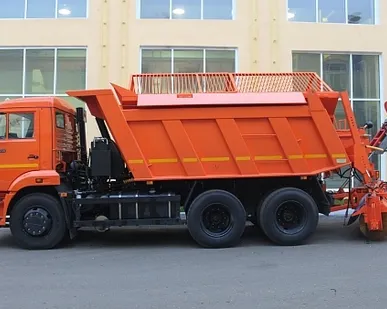 фото Комбинированная Машина КДМ-7881.02 на самосвале КамАЗ 65115 (Пескоразбрасывающее (сталь 09Г2С) + Задняя щетка)