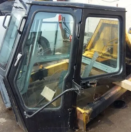 Фото №0 Запчасти б/у оригинал на бульдозеры Komatsu